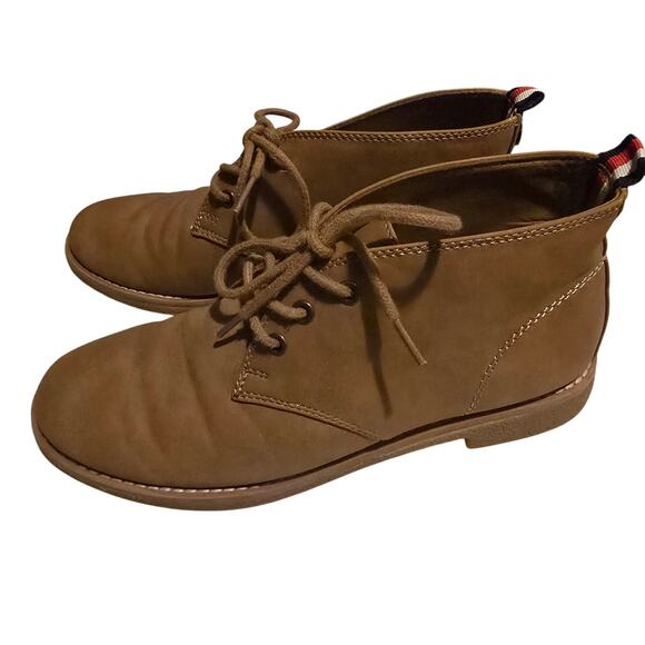 Tommy Hilfiger TWBENAY-SS Tan Faux Leather Ankle Lace Up Chukka Boots Womens 7 - Picture 1 of 10